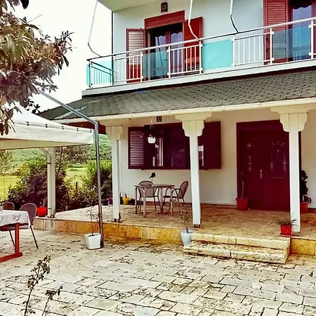 Séjour chez l'habitant Elisabeth, Gjiri I Lalzit, Plazhi San Pietro *